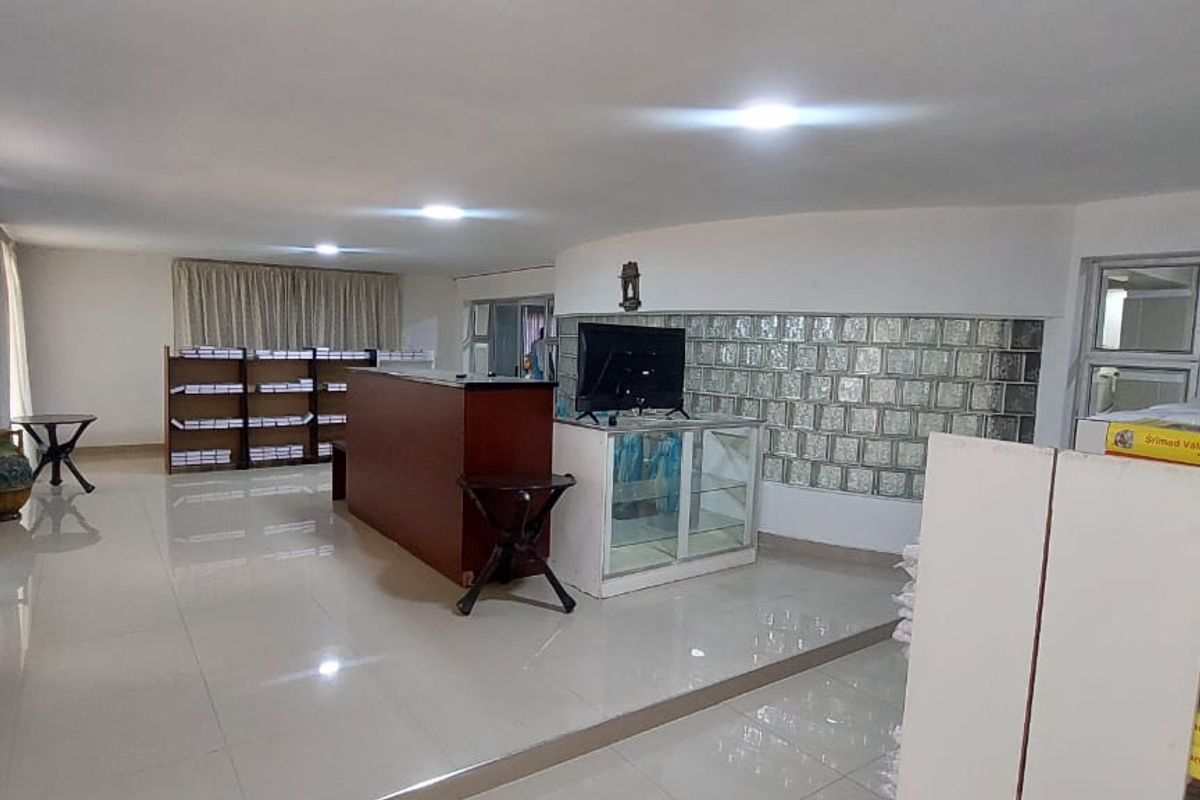 Magnificent Modern Home in Central Newcastle - Photo 4