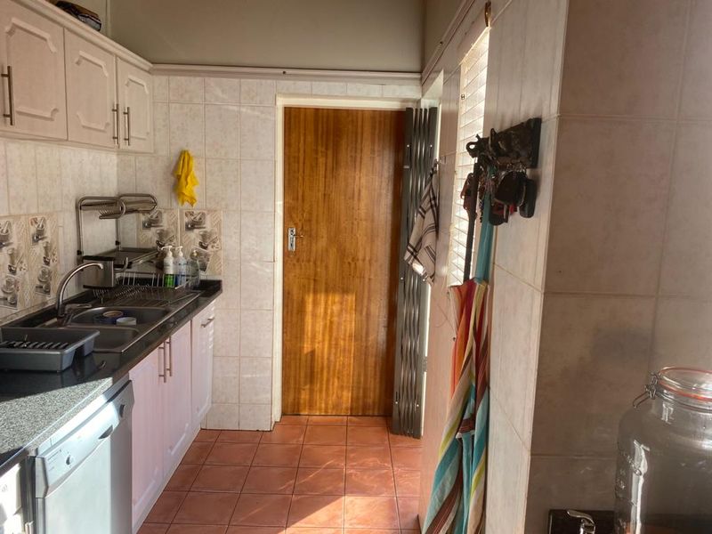 IDEAL INVESTMENT OPPORTUNITY :  an extraordinary property - Photo 7