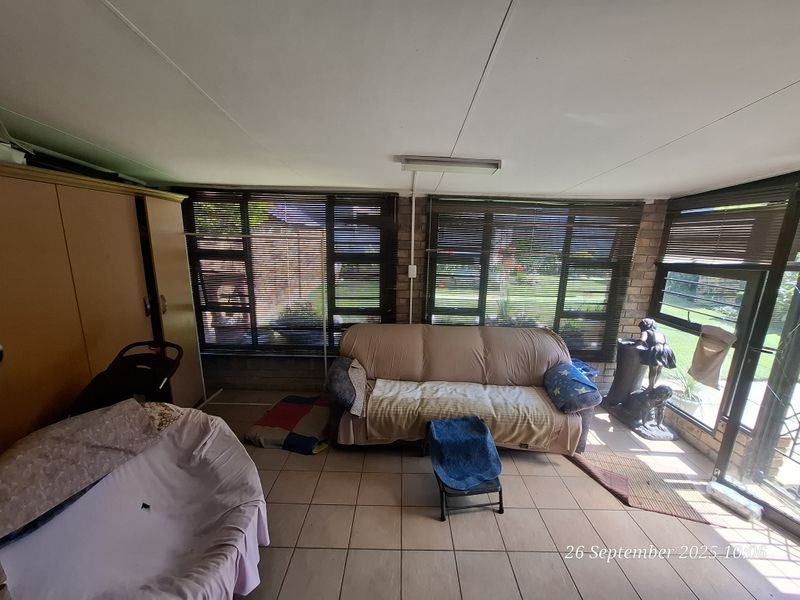 A Gem in Hutten Heights – Pet Friendly & Perfectly Positioned! - Photo 10