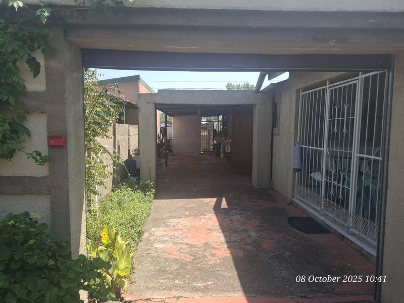 🏡 Lovely & Cozy Starter Family Home for Sale - Photo 2