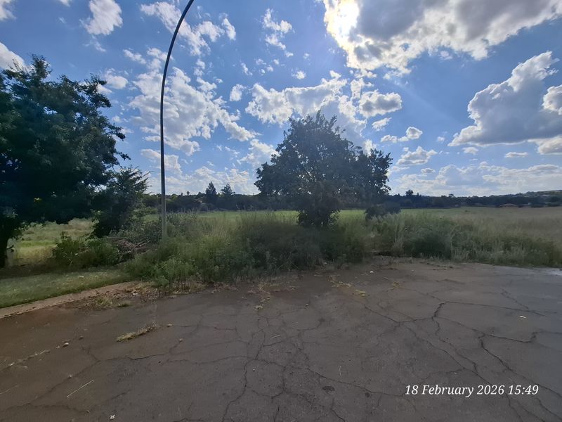 Build Big. Live Bold. Prime Vacant Land in Pioneer Park! - Photo 7