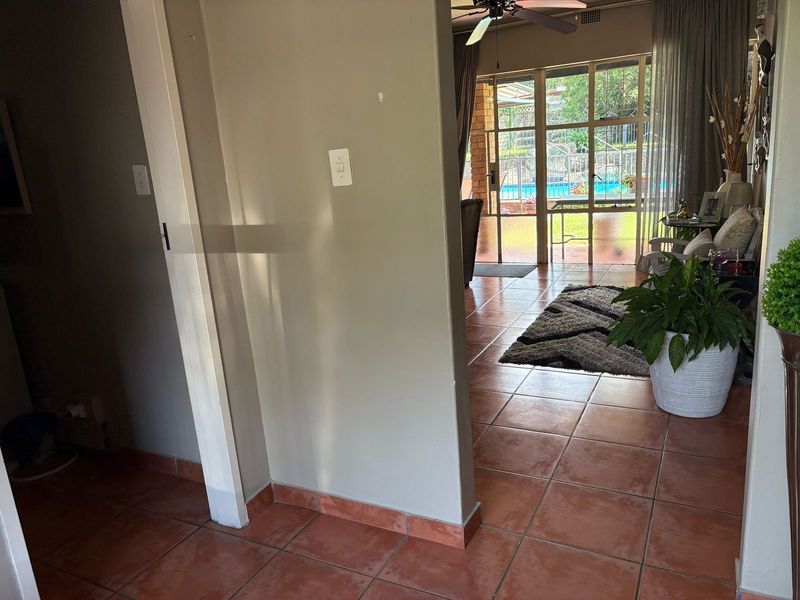 Imagine Coming Home to this Gorgeous 4 Bedroom House! - Photo 6