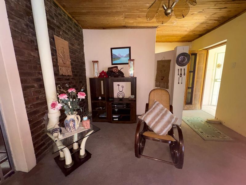 A serene 3-bedroom house nestled in the heart of nature. - Photo 3