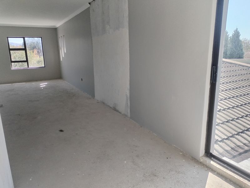 Design Your Masterpiece! 5-Bedroom Canvas with Luxury Outdoor Features - Photo 5