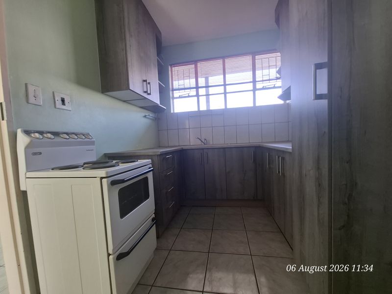 Ground Floor 1 Bedroom Flat to rent in Barry Hertzog Park - Photo 8