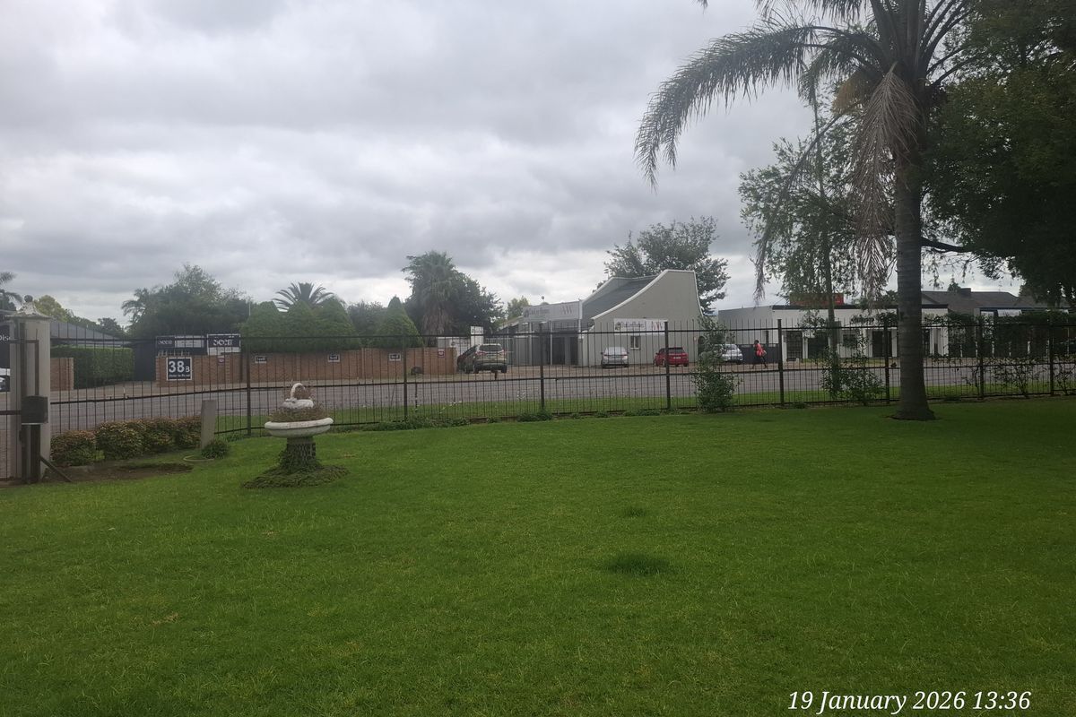 Prime Position on Victoria Road – Where Opportunity Meets Visibility! - Photo 3