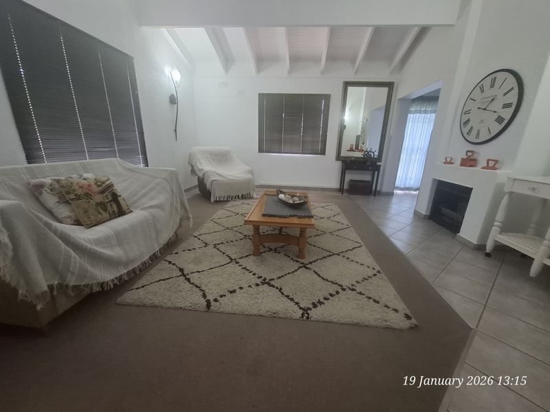 Prime Position on Victoria Road – Where Opportunity Meets Visibility! - Photo 5