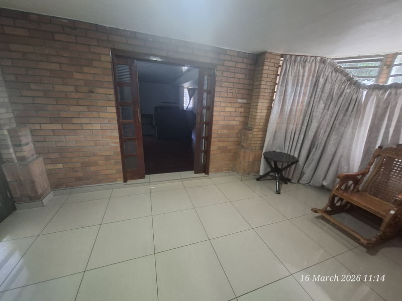 3 Bedroom House for sale in CBD - Photo 7
