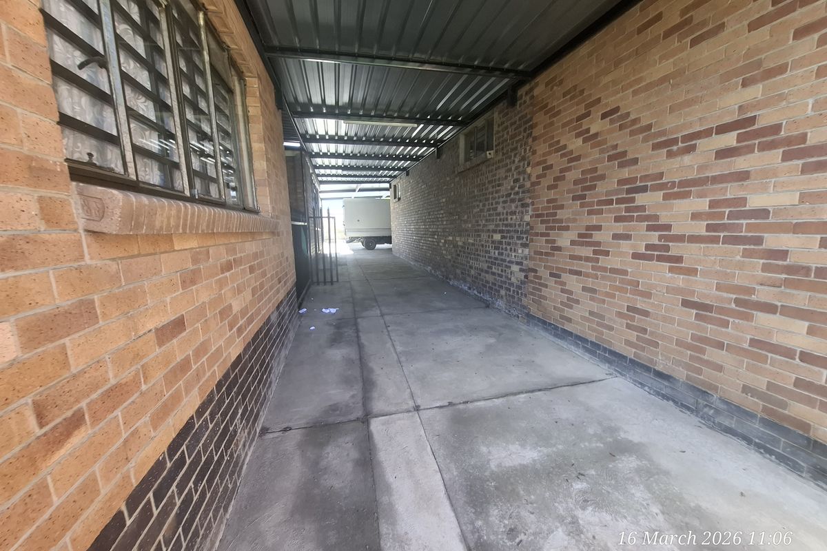 3 Bedroom House for sale in CBD - Photo 2