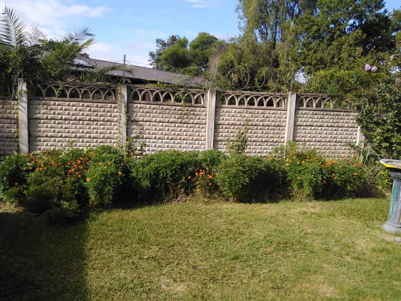 STOP SCROLLING! Your Dream Family Home in Arbor Park Just Hit the Market! - Photo 6