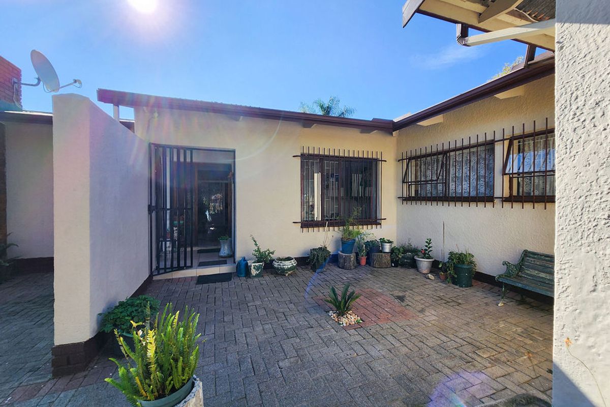 Space, Style & Income Potential – All in One Address! - Photo 4