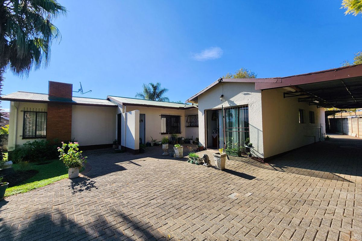 Space, Style & Income Potential – All in One Address! - Photo 3