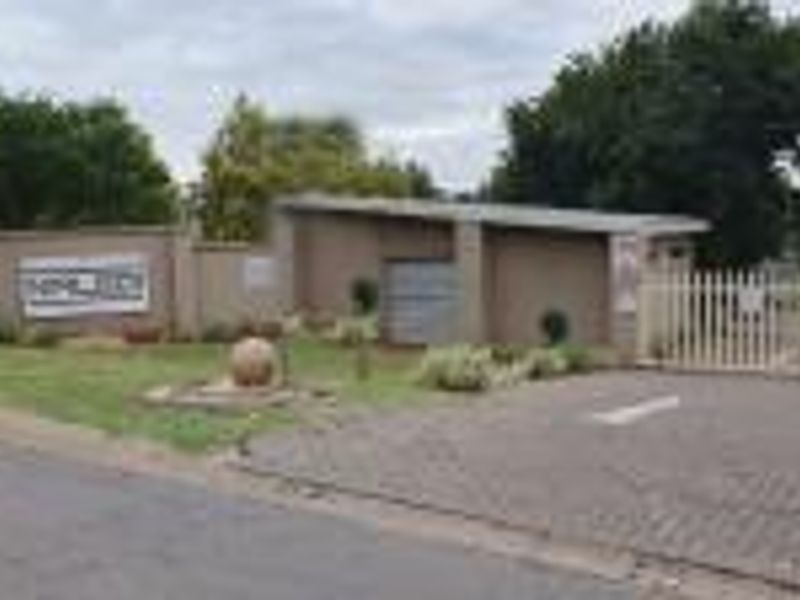 2 Bedroom Flat for sale in Secure Complex in Sunny Ridge - Photo 10