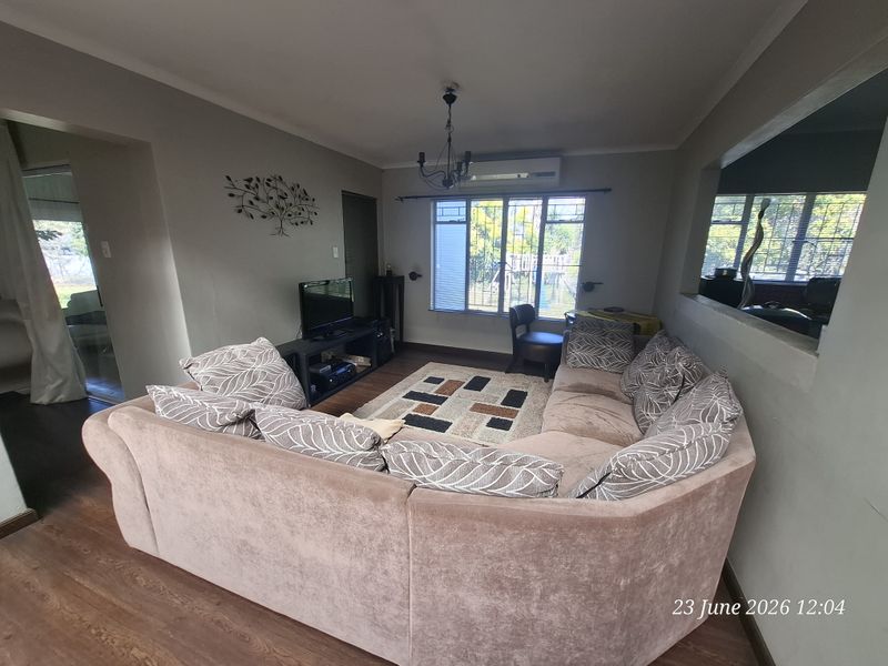 Aviary Hill Family Home with Space, Potential & Endless Possibilities! - Photo 7