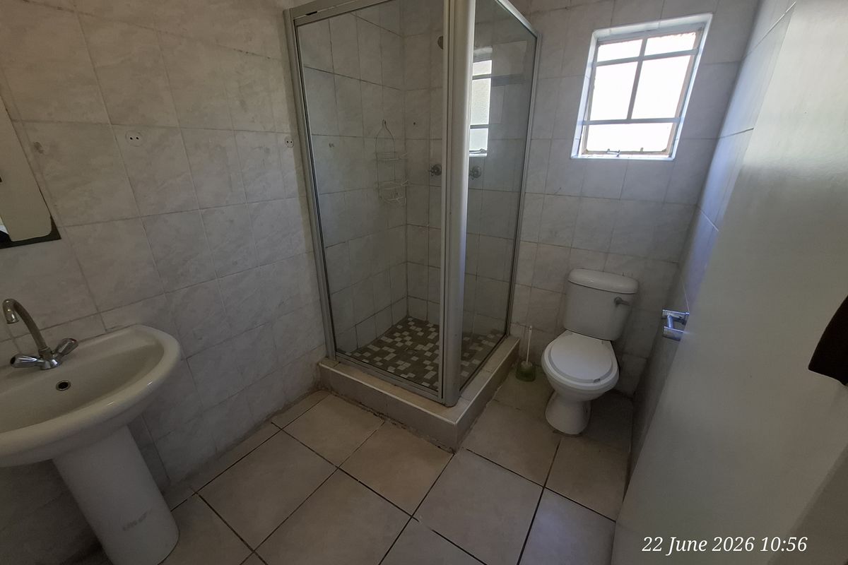 Escape the Noise – Peaceful 2-Bedroom Units to Rent on the R34 Iscor Road - Photo 4