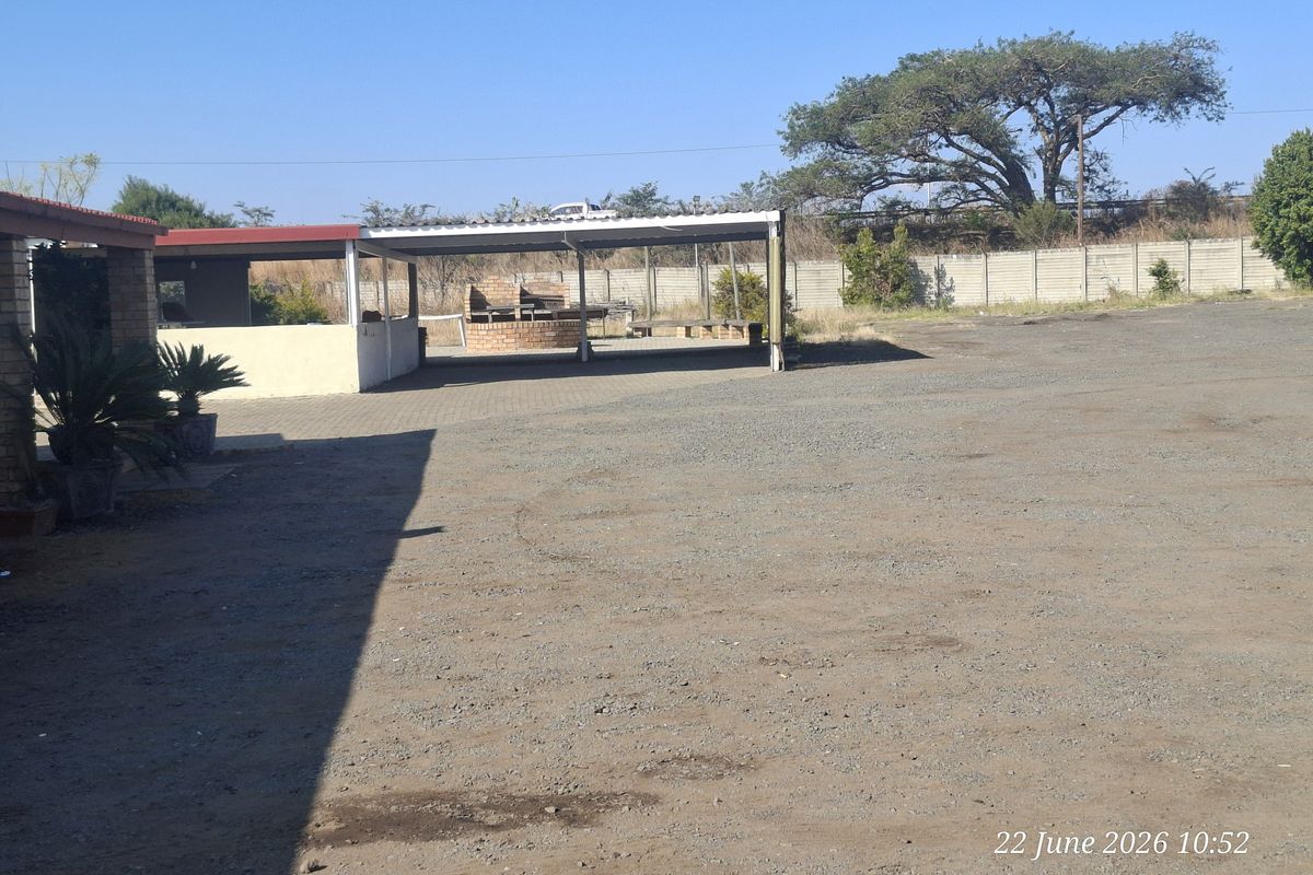 Escape the Noise – Peaceful 2-Bedroom Units to Rent on the R34 Iscor Road - Photo 2