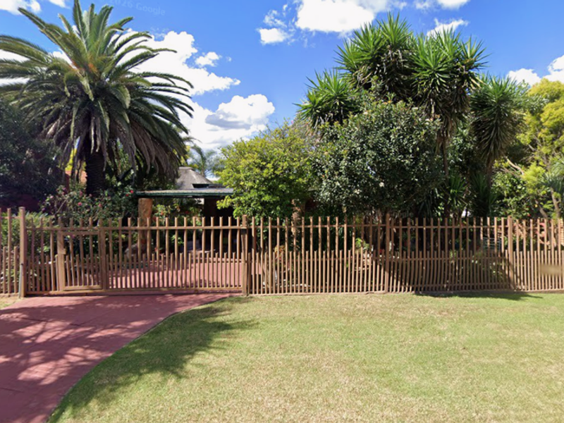 Spacious Family Home with Fantastic Entertainment Area in Pioneer Park - Photo 1