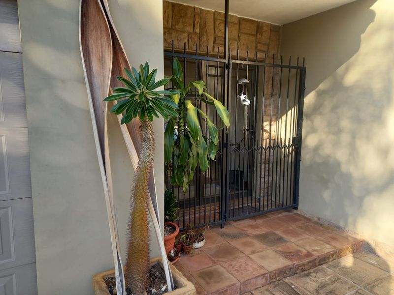 Duplex For Sale In Bela Bela - Photo 8