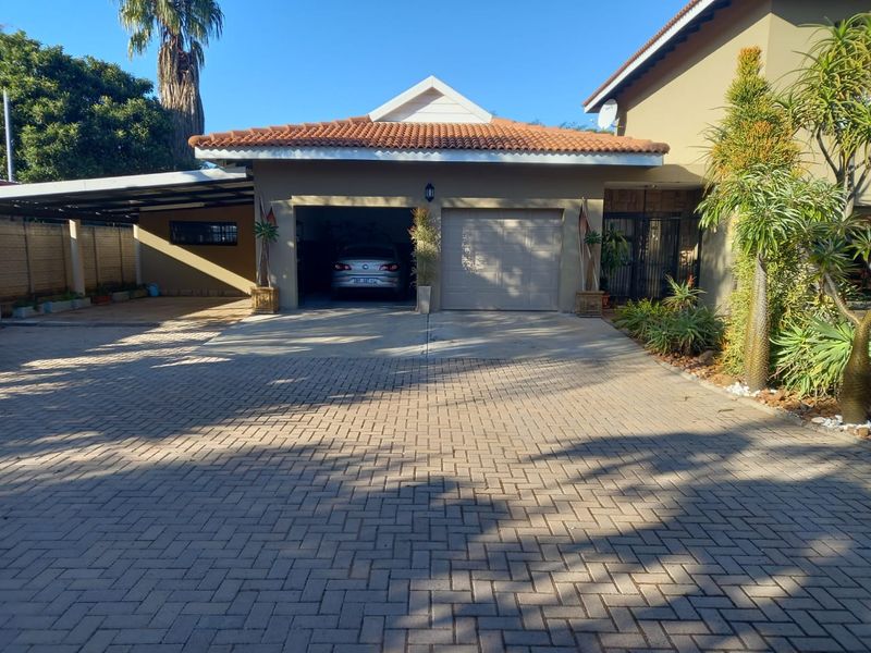 Duplex For Sale In Bela Bela - Photo 4