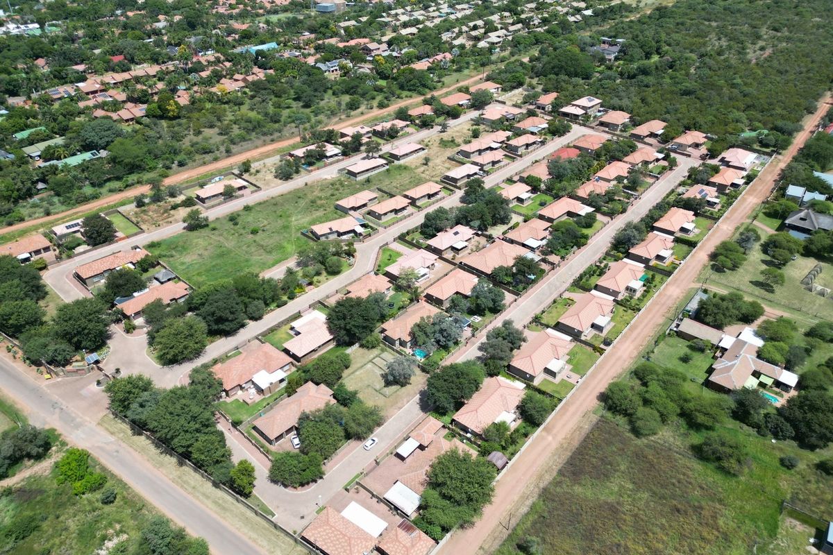 Townhouse For Sale In Bela Bela - Photo 3