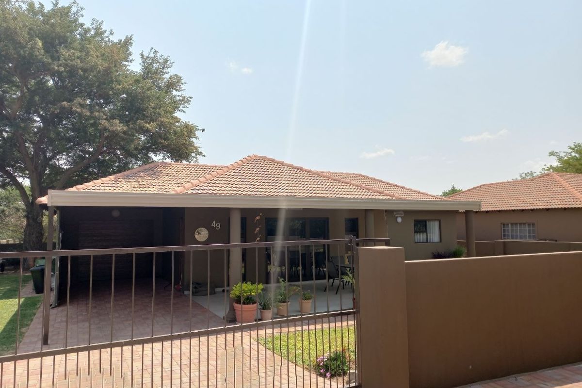 Townhouse For Sale In Bela Bela - Photo 4