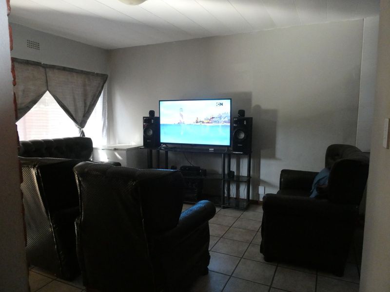 Apartment For Sale In Bela Bela - Photo 9