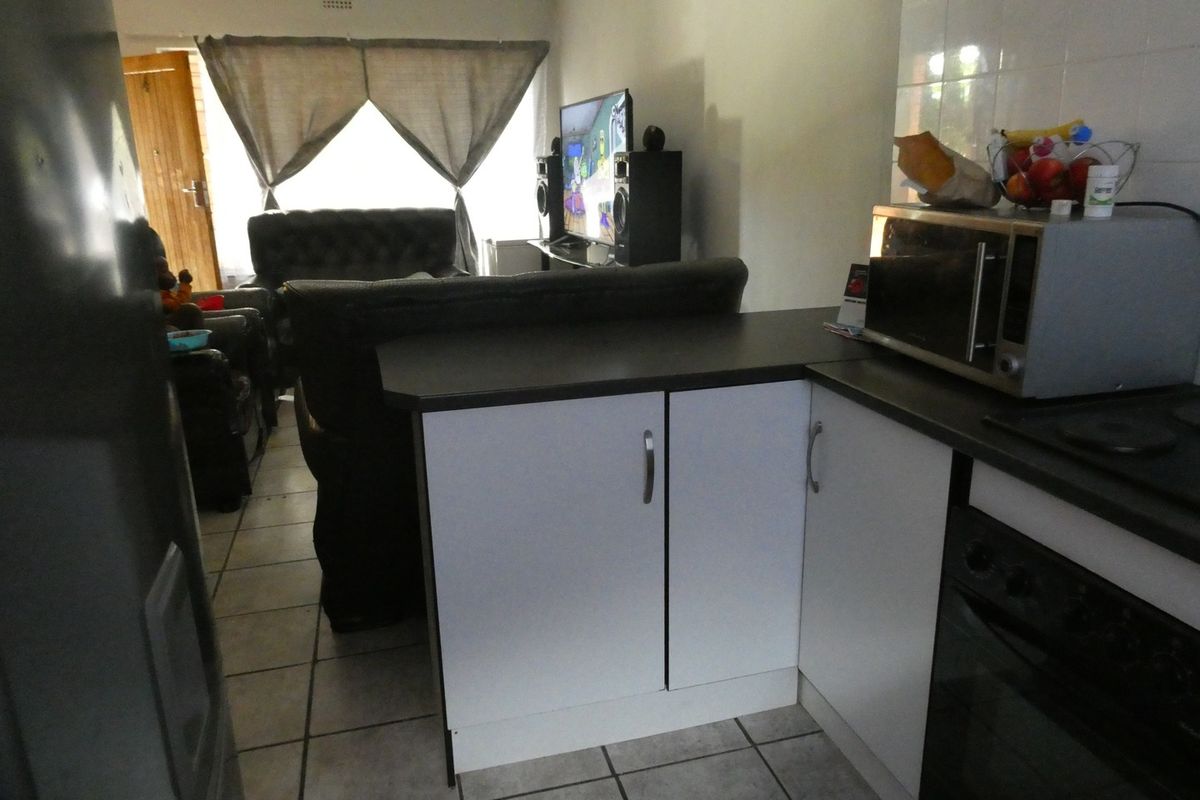 Apartment For Sale In Bela Bela - Photo 5