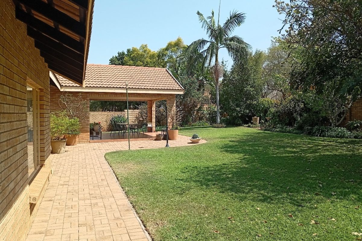 Townhouse For Sale In Bela Bela - Photo 3