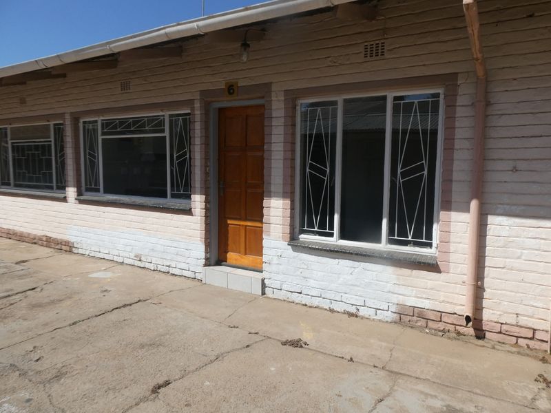 Apartment For Sale In Bela Bela - Photo 2