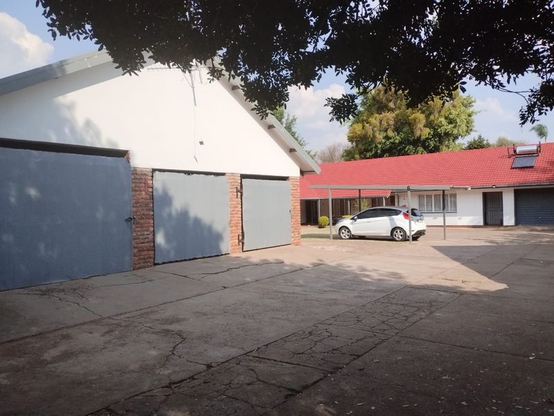 Apartment For Sale In Bela Bela - Photo 2