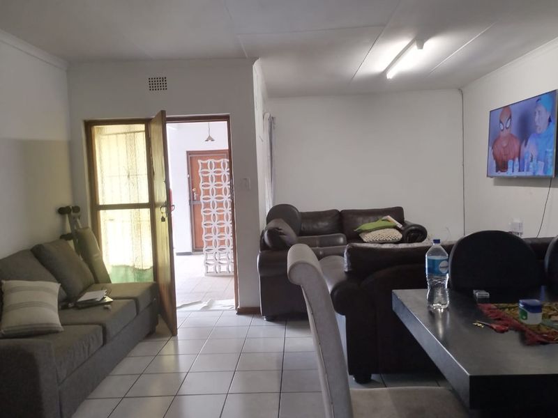 Apartment For Sale In Bela Bela - Photo 5