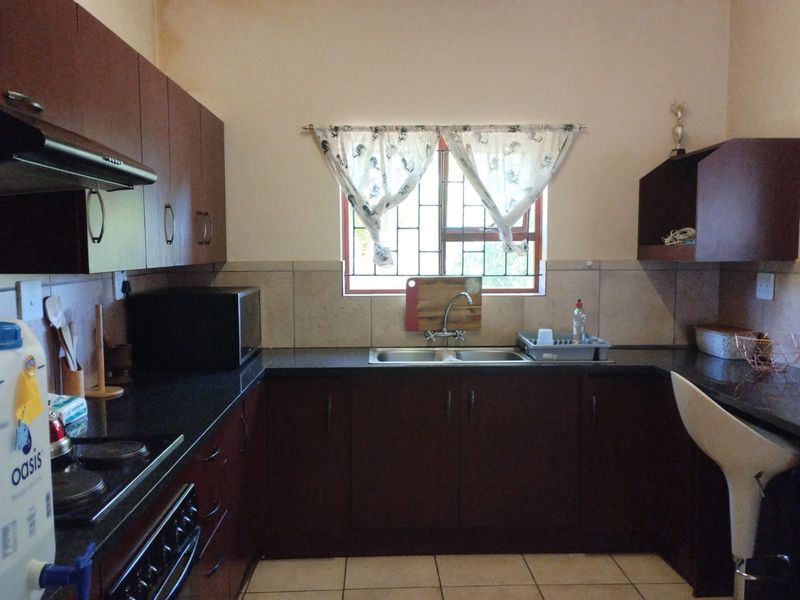 Townhouse For Sale In Bela Bela - Photo 6