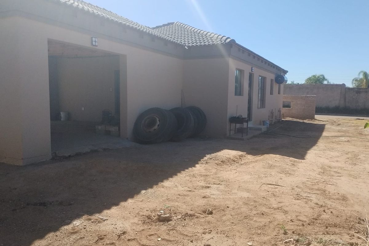 House For Sale In Bela Bela - Photo 2