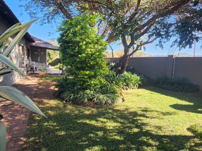 House For Sale In Bela Bela - Photo 2