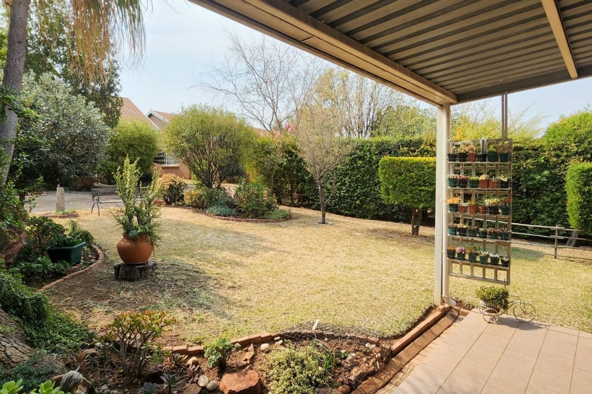 Townhouse For Sale In Bela Bela - Photo 2