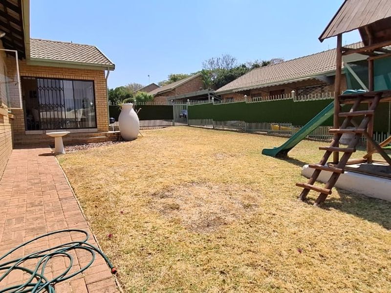 Townhouse For Sale In Bela Bela - Photo 2