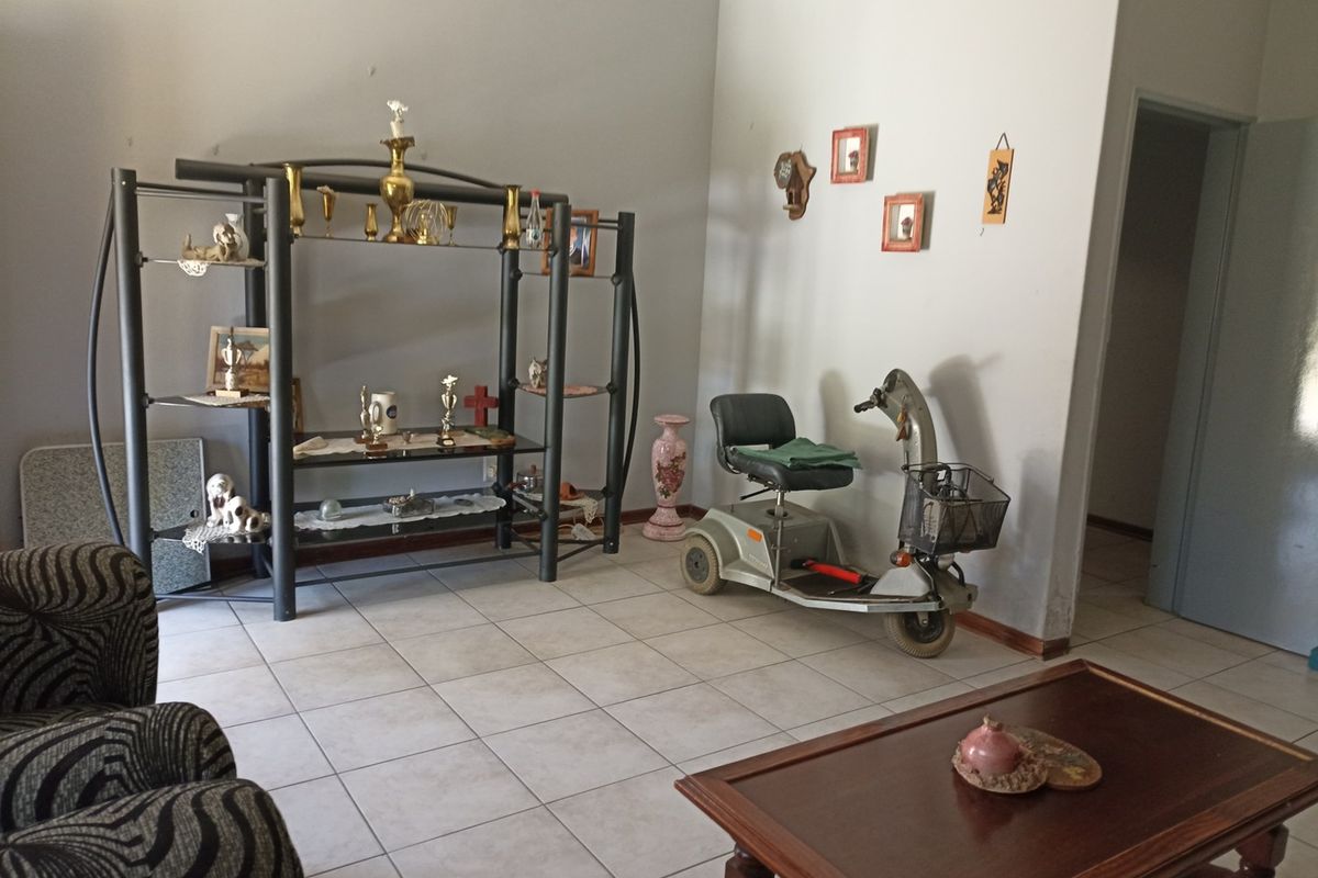 Apartment For Sale In Bela Bela - Photo 4