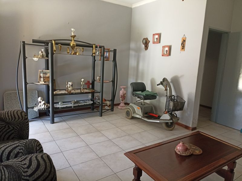 Apartment For Sale In Bela Bela - Photo 4