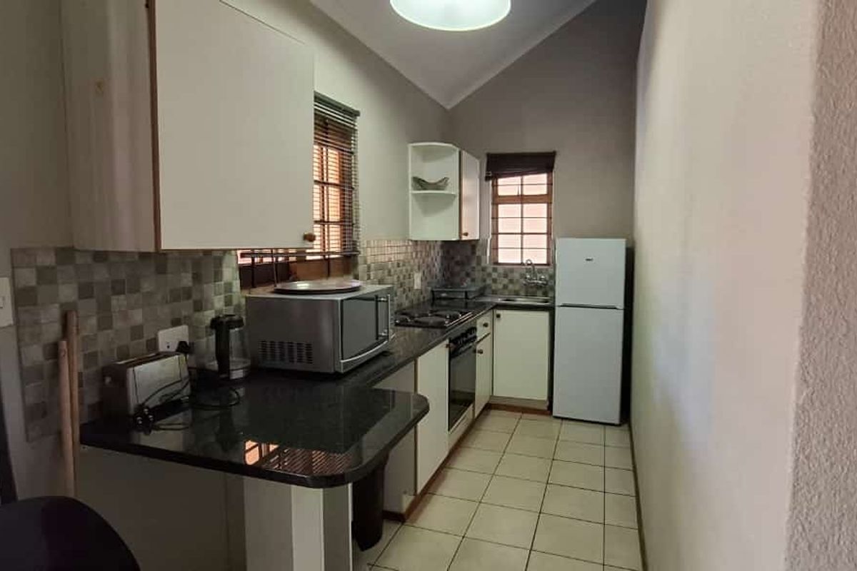 Townhouse Pending Sale In Bela Bela - Photo 4