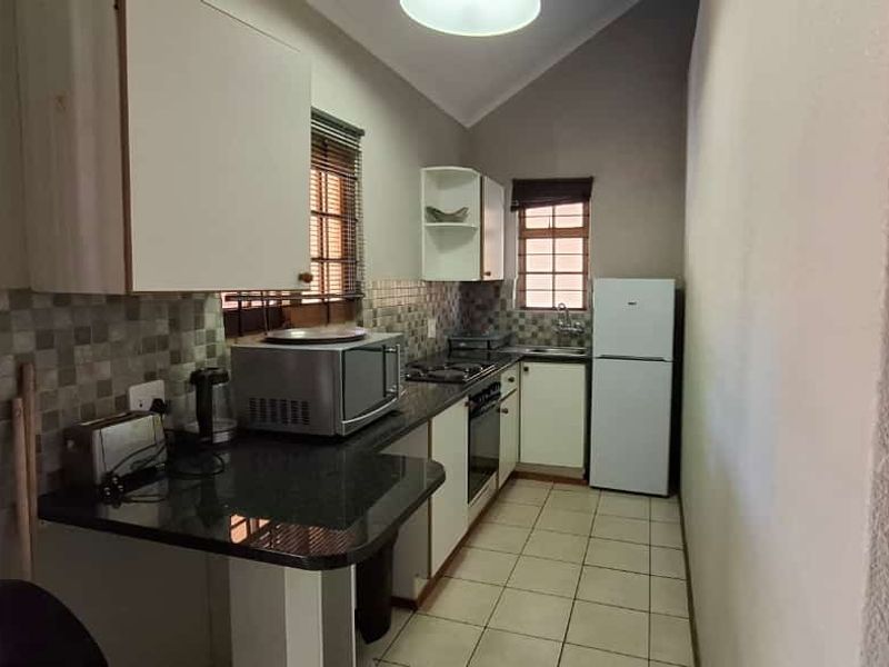 Townhouse For Sale In Bela Bela - Photo 4