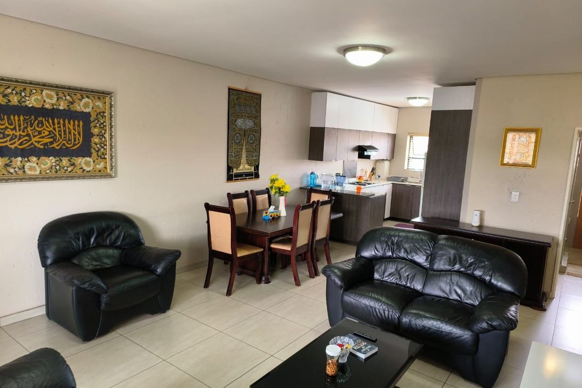 Apartment For Sale In Boksburg - Photo 2