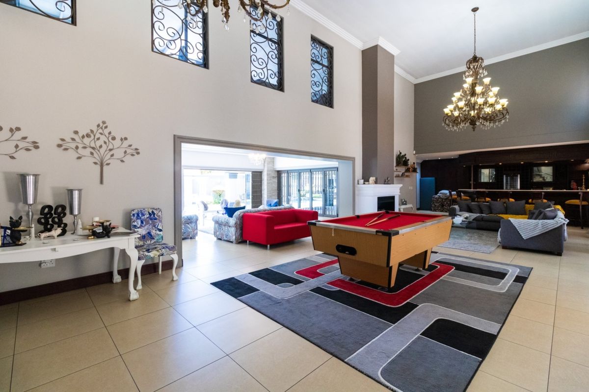 House For Sale In Benoni - Photo 4