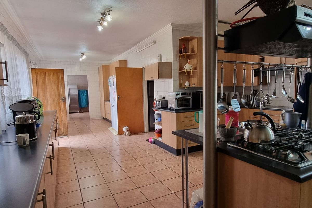 House For Sale In Boksburg - Photo 4