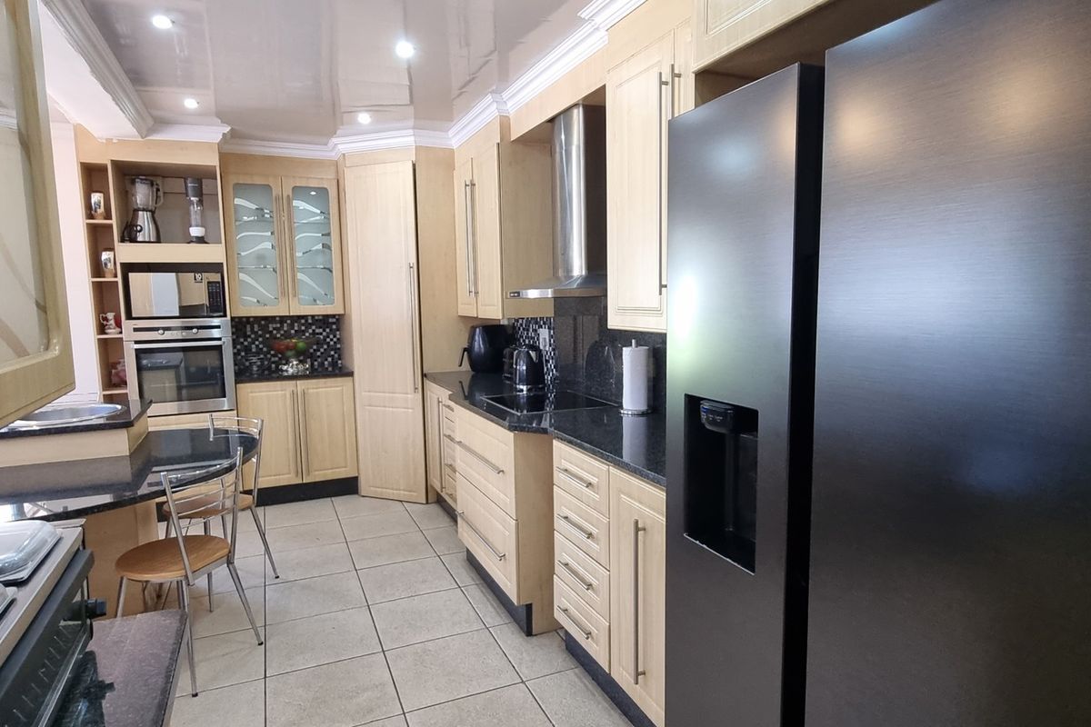 House For Sale In Boksburg - Photo 5