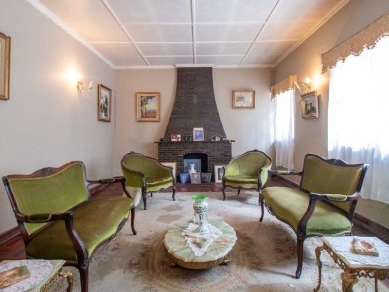 A HOME FOR THE BIG FAMILY IN WEBBER, GERMISTON. IDEAL FOR BUSINESS OFFICES. - Photo 8