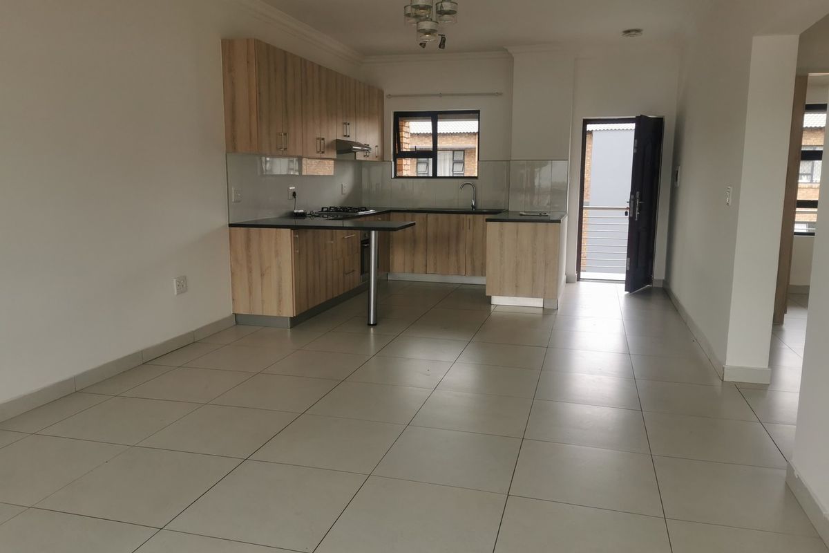 Beautiful Ultra-Modern Apartment in Witfield – FOR SALE - Photo 3