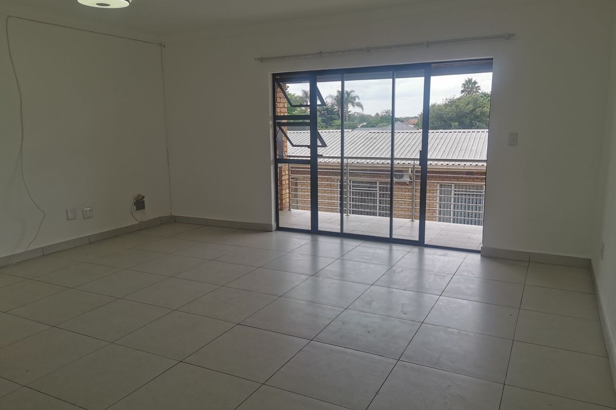 Ultra-Modern Apartment in Witfield – FOR SALE - Photo 3