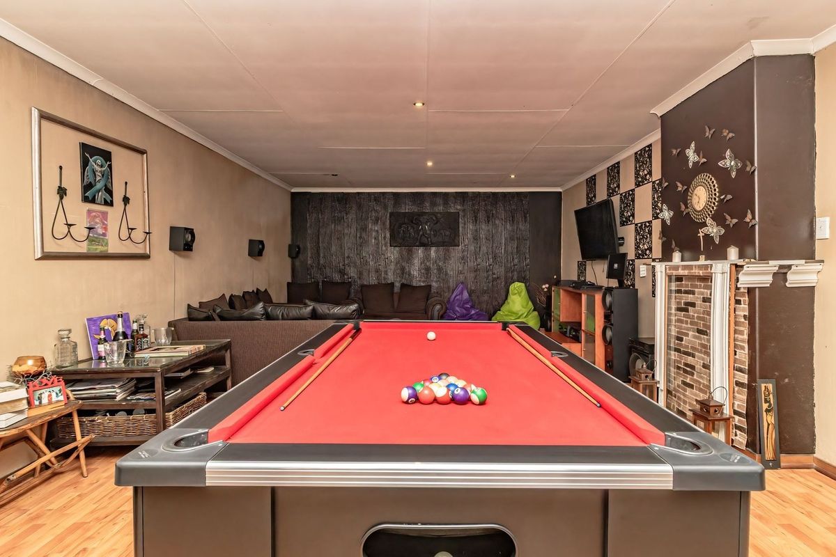 Spacious Family Home with Endless Potential for Sale in Witfield - Sole and Exclusive Mandate - Photo 3