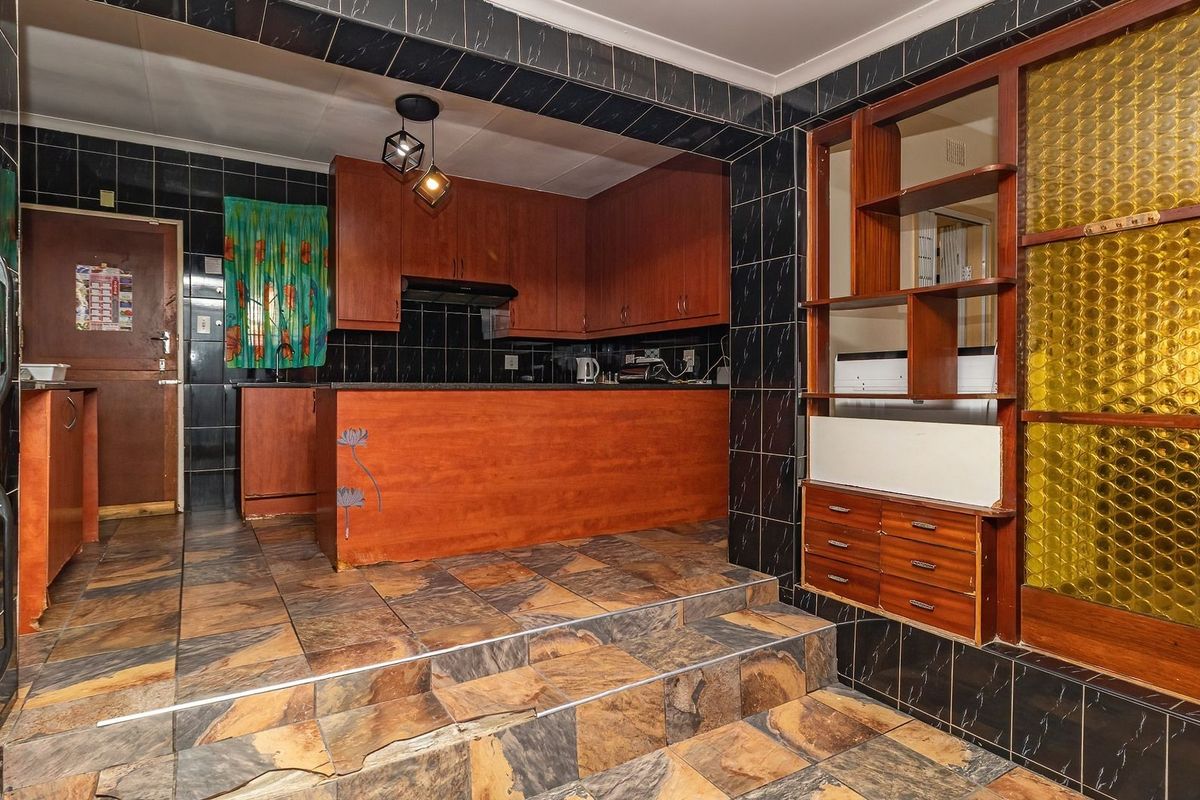 Three-Bedroom Property for sale in Witfield  - DUAL & EXCLUSIVE MANDATE - Photo 5