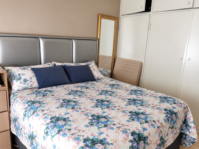 Two-Bedroom Apartment for Sale in Wychwood - SOLE & EXCLUSIVE MANDATE - Photo 9